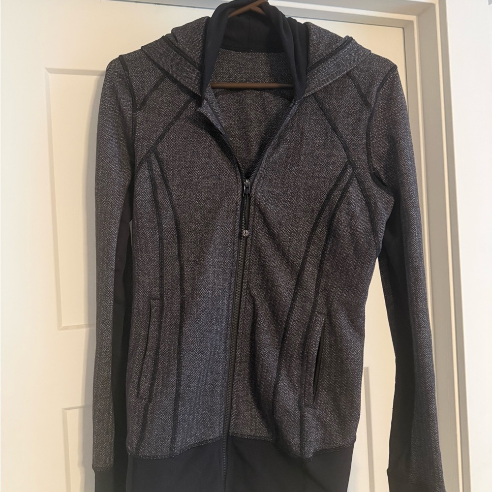 Lululemon Athletica Black and Gray Zip-Up Jacket